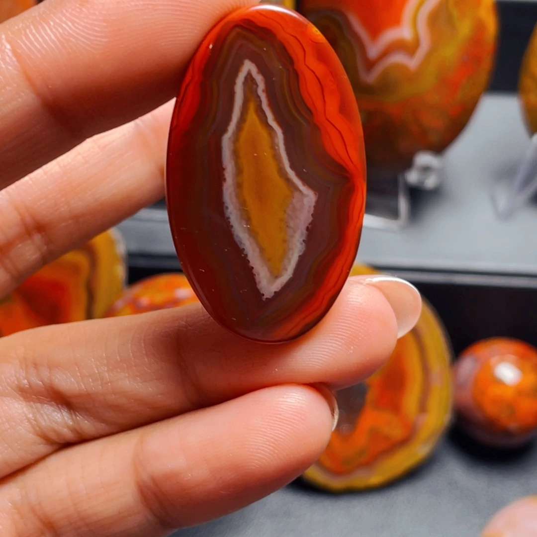 未镶嵌颈饰玛瑙/玉髓冰****糖
