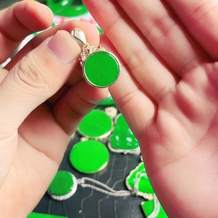 吊坠项链一物一图