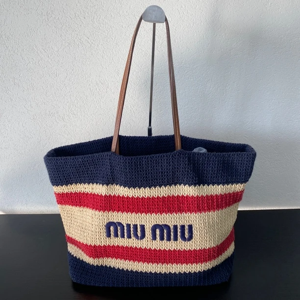 95新 MIU MIU/缪缪 编织现代款大标单肩托特包底长36 123636