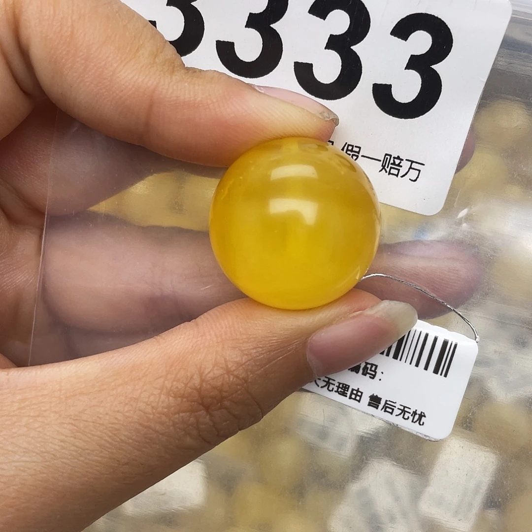 蜜蜡未镶嵌珠宝奇石22