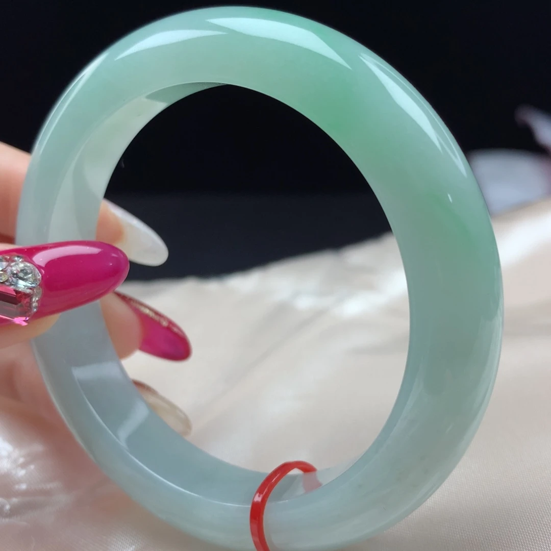 未镶嵌手镯翡翠92097，