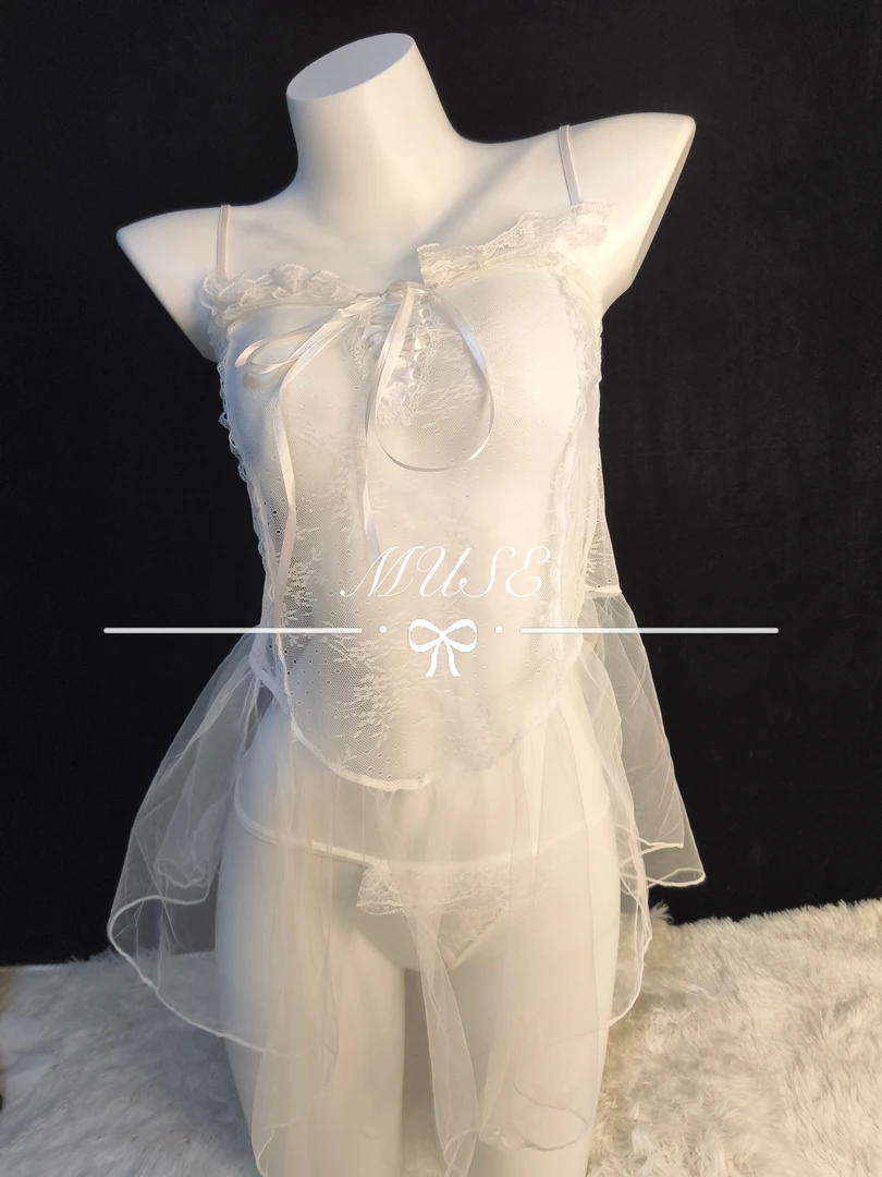 MUSE暮涩黑色蕾丝睡裙