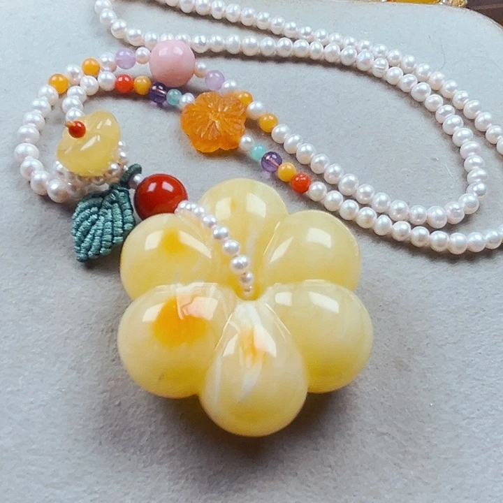 蜜蜡颈饰未镶嵌白蜡有钱花