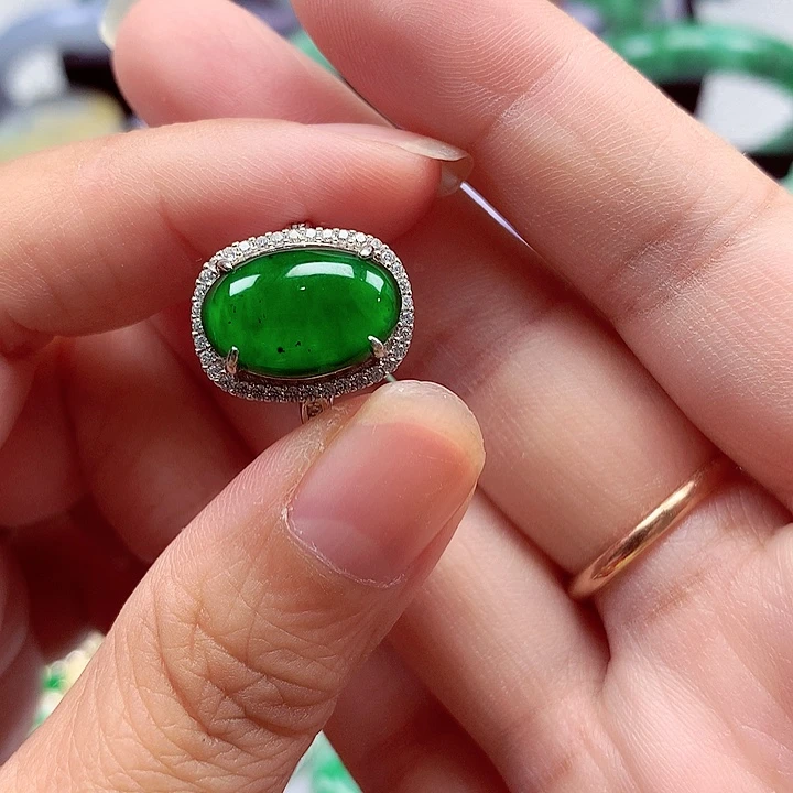 翡翠银S925镶嵌颈饰翡翠
