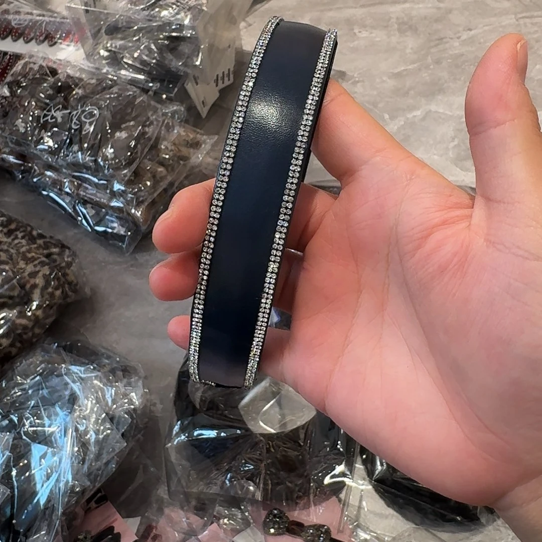 非金属蓝色皮皮发箍