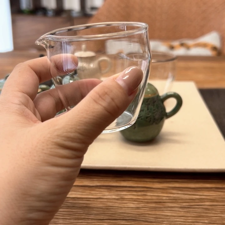 L***文001001010茶周边…..