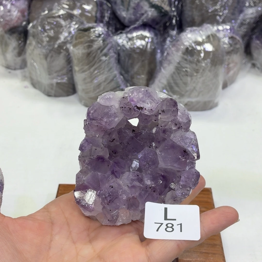 水晶摆件未镶嵌天然紫水晶