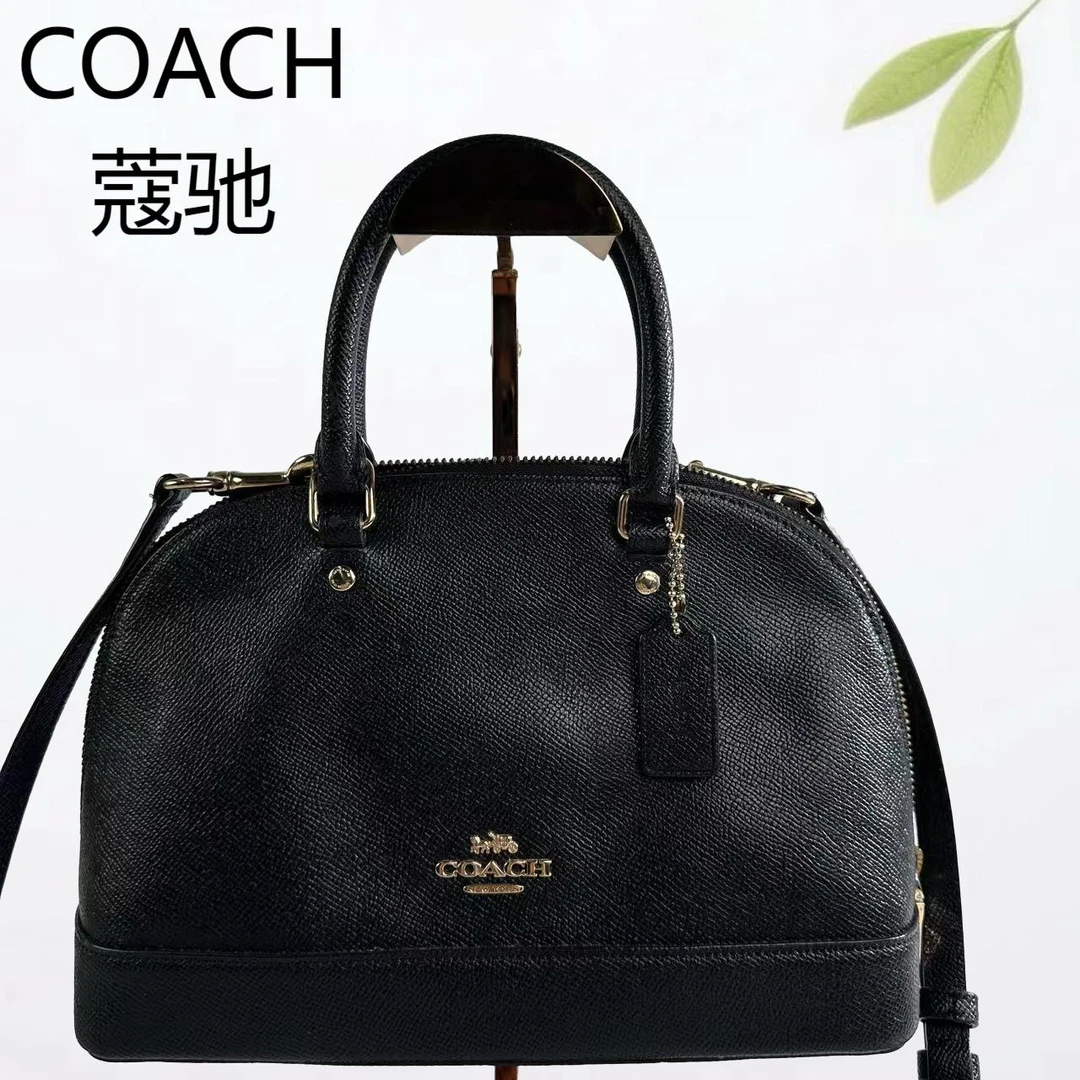 95新 COACH/蔻驰 黑金贝壳手提斜挎包G25803945底长25X18