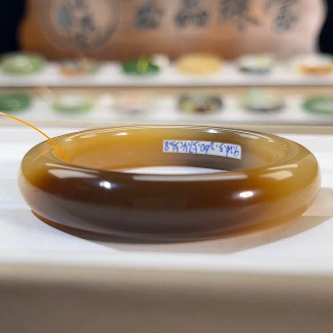 和田玉未镶嵌手镯  「且末老红糖」