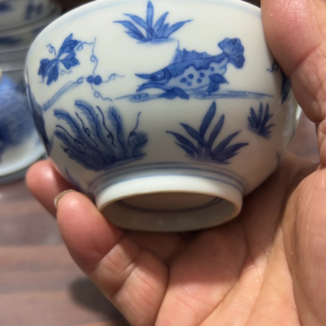 如**画青花瓷器茶碗系列茶碗