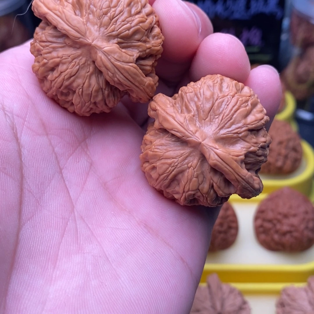 桃核吊坠玄武尺寸40