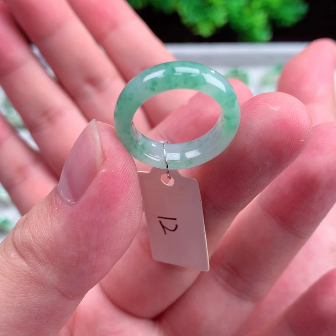 未镶嵌戒指翡翠天然