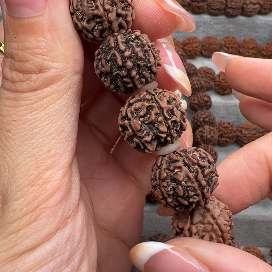 恋***间金刚菩提手串柴纹七瓣