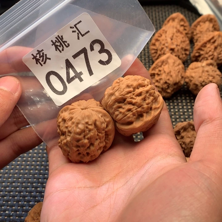 你****吊坠文玩核桃霸王