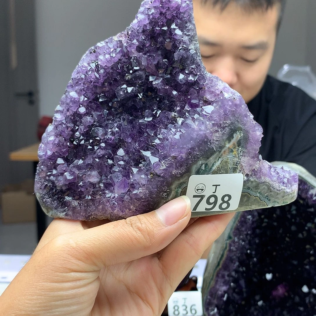 未镶嵌大型摆件（非配饰）水晶