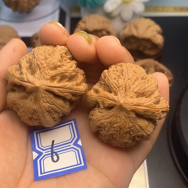 把件文玩核桃41粗筋