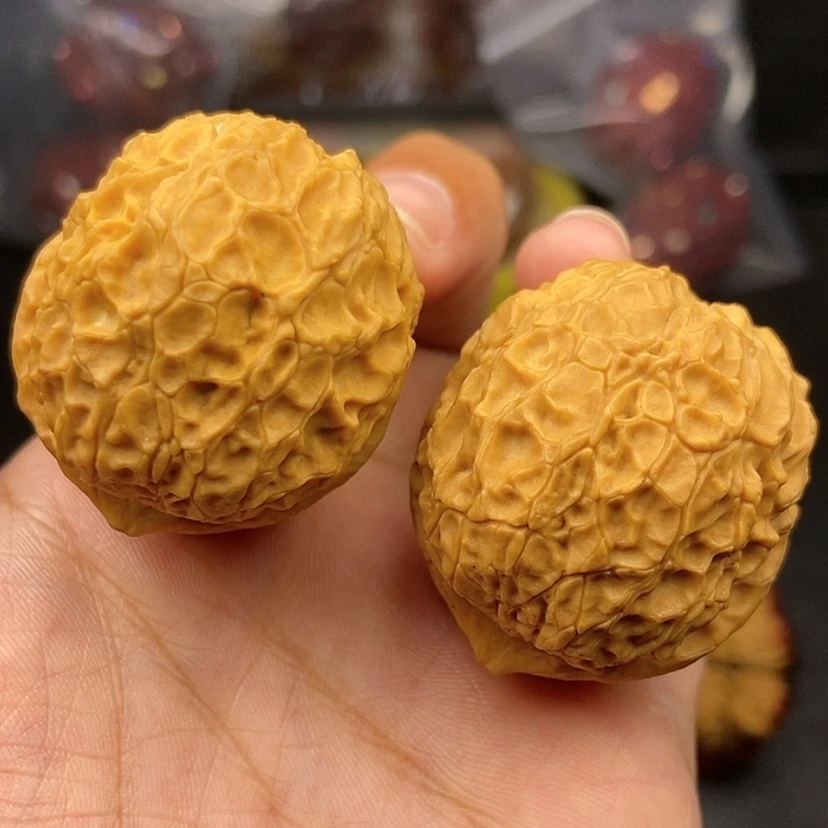 【闪购商品】把件文玩核桃41尺铁龙珠元宝
