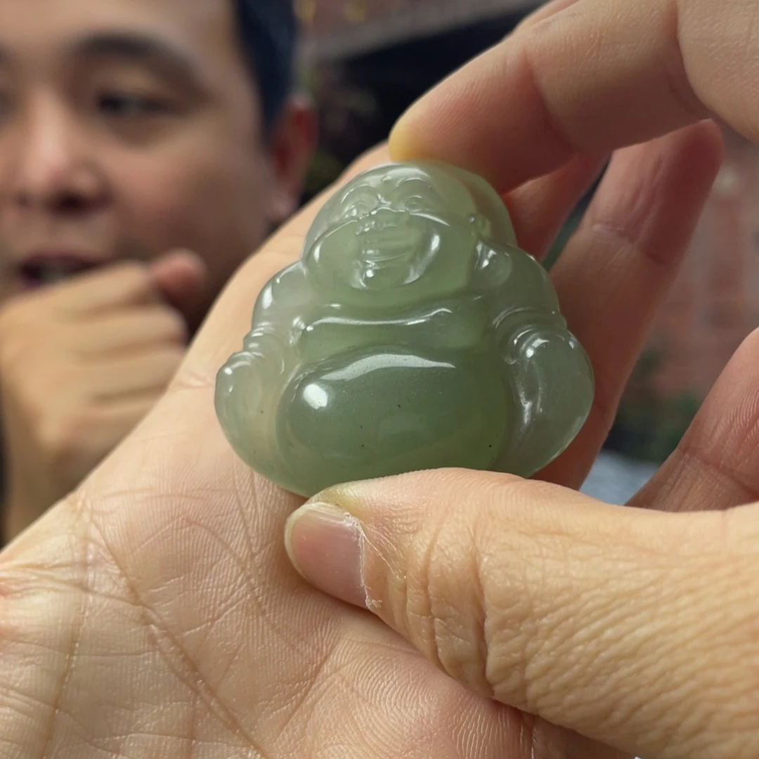 石英质玉未镶嵌颈饰东岭玉大佛