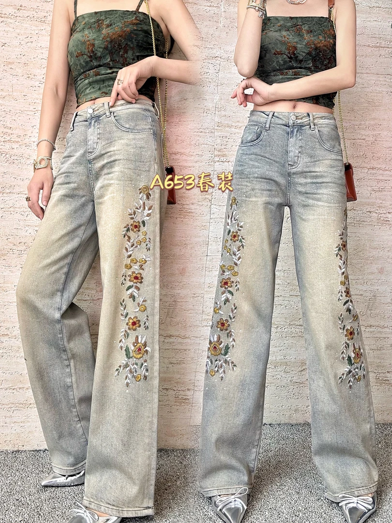 超然2025早春款复古高腰显瘦刺绣小碎花烫钻牛仔裤直筒女裤阔腿裤