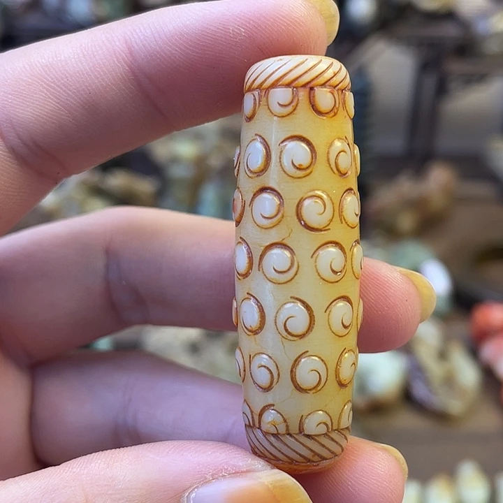 和田玉（糖玉）未镶嵌挂件