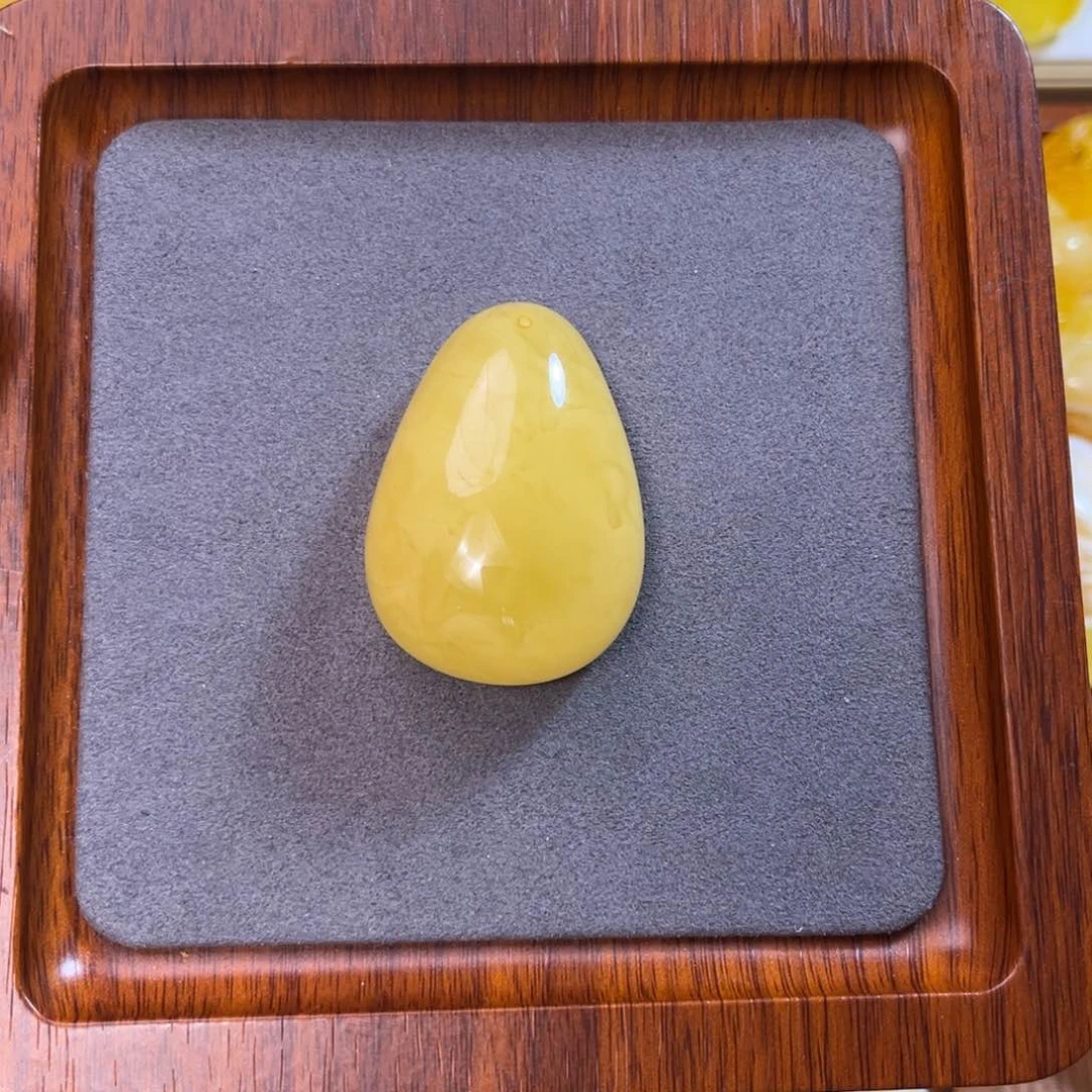 琥珀颈饰未镶嵌蜜蜡水滴