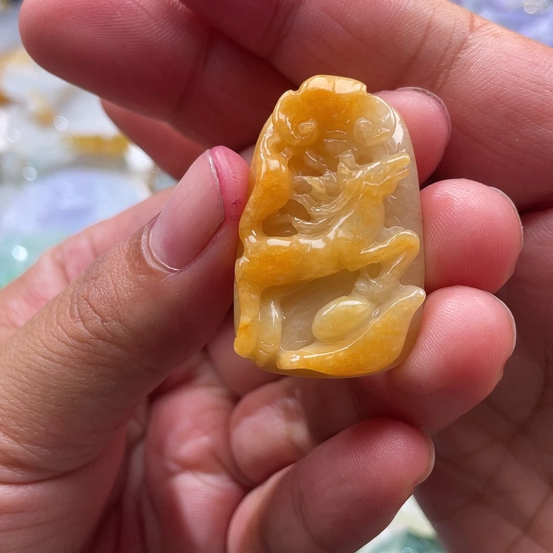 翡翠未镶嵌颈饰翡玉缘翡翠
