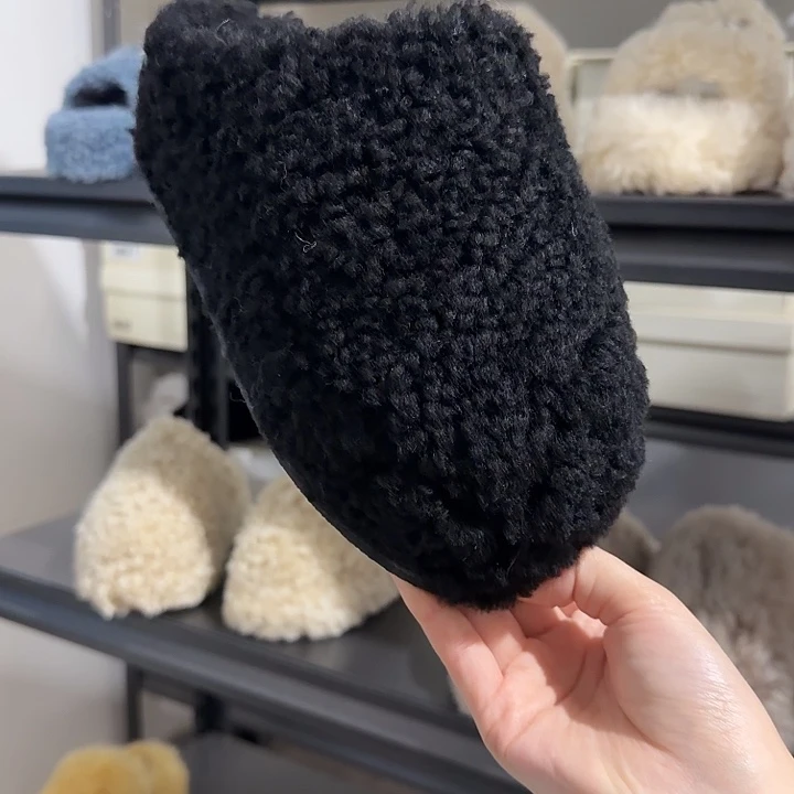 37黑色卷毛包脚五厘米