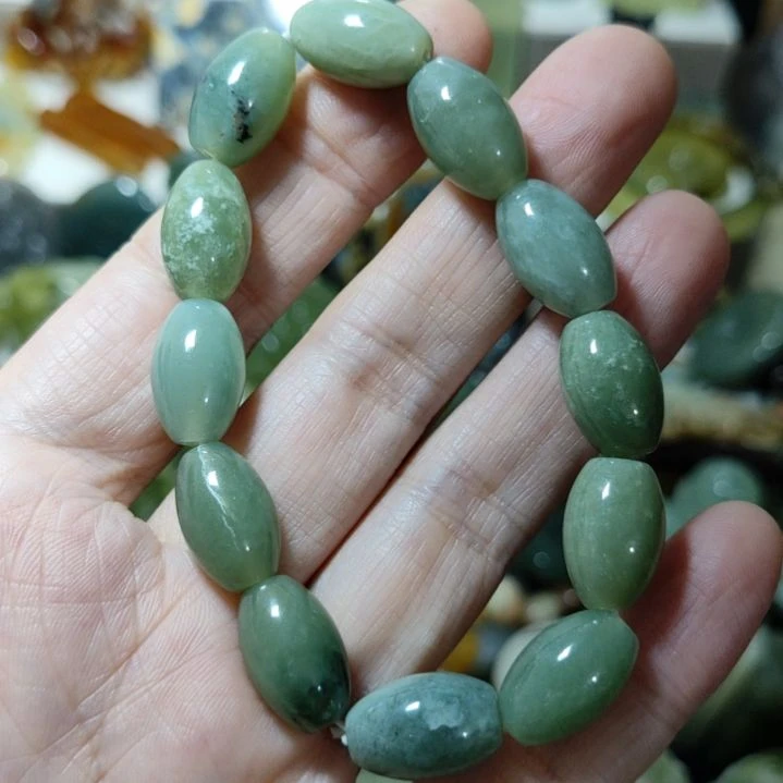 岫玉未镶嵌手串手串