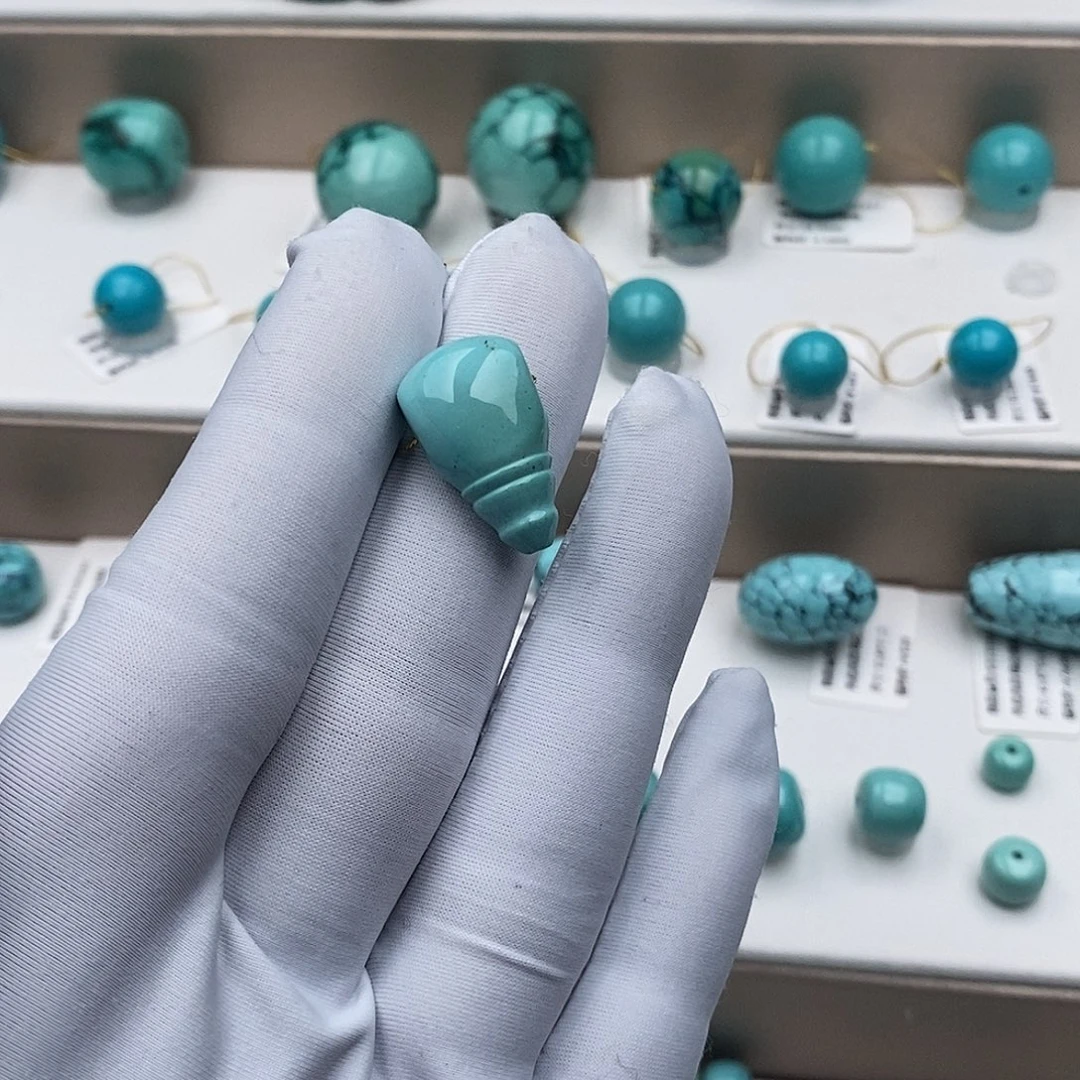 绿松石未镶嵌三通