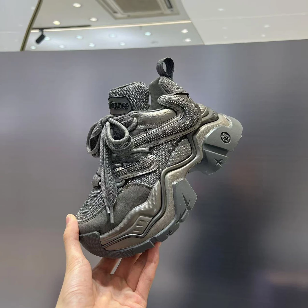 欧货松糕底亮钻机车老爹鞋2025春款皮面拼接水钻松糕底百搭休闲鞋