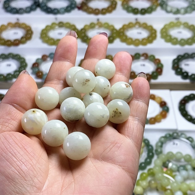 【闪购商品】未镶嵌岫玉手链Y*。卡16