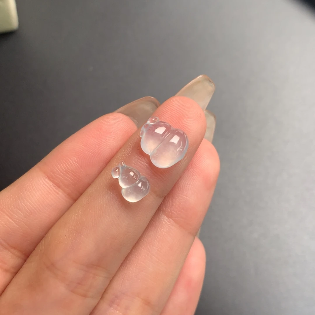 【闪购商品】翡翠未镶嵌颈饰M****.葫芦×2佳