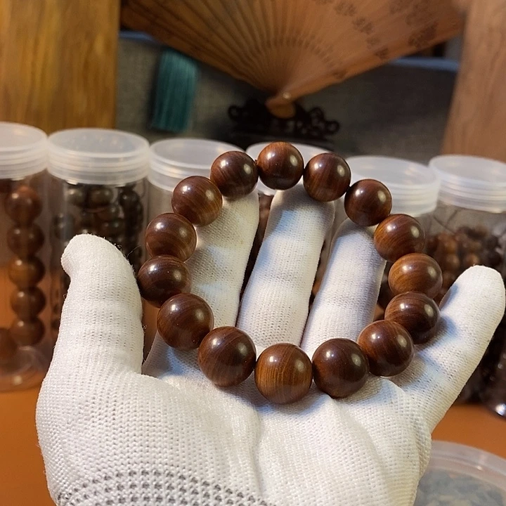 檀香木老山檀香1.5沉水