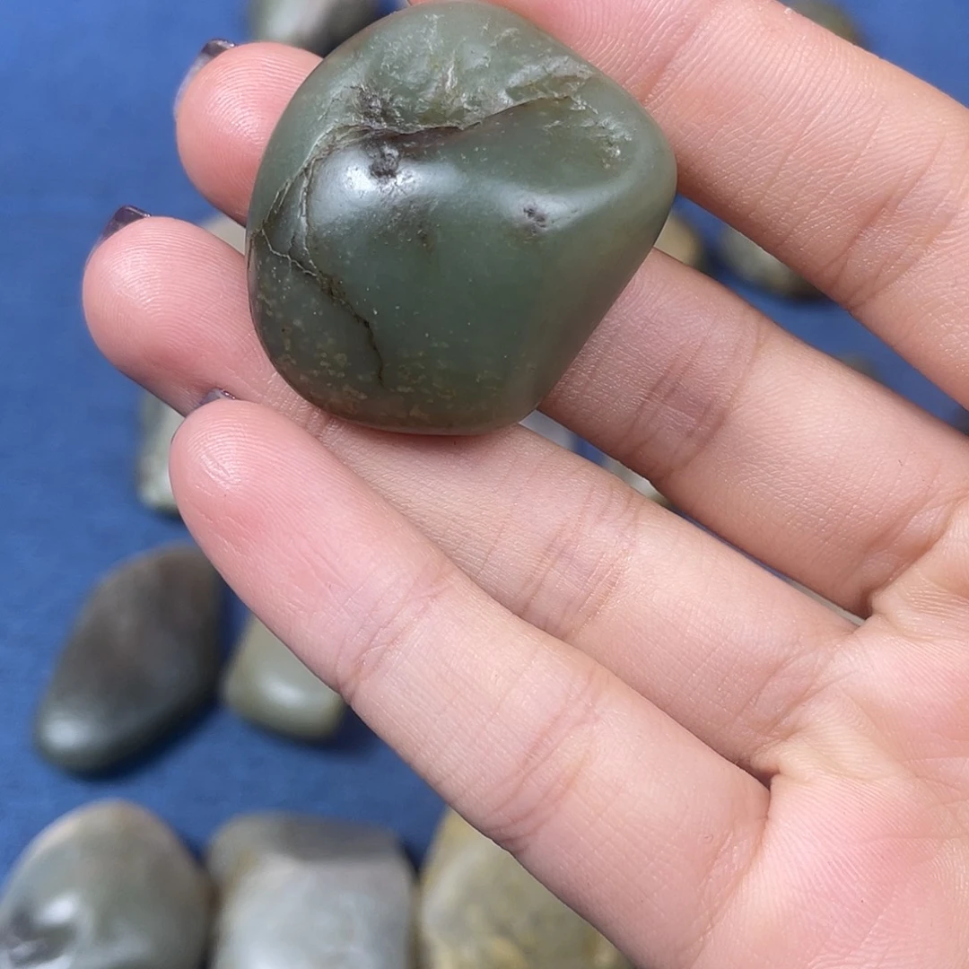 和田玉（糖玉）珠宝奇石未镶嵌杰*