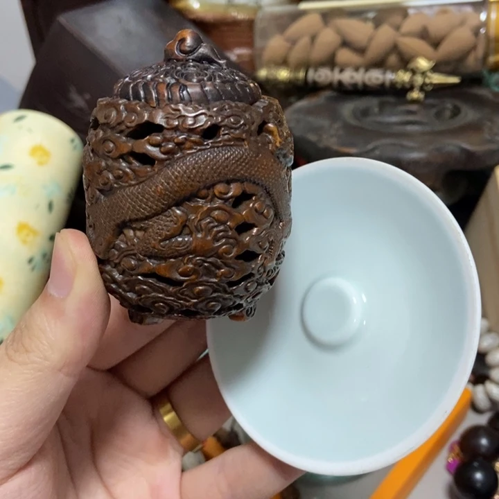 瓷片计划经济斤斤计较