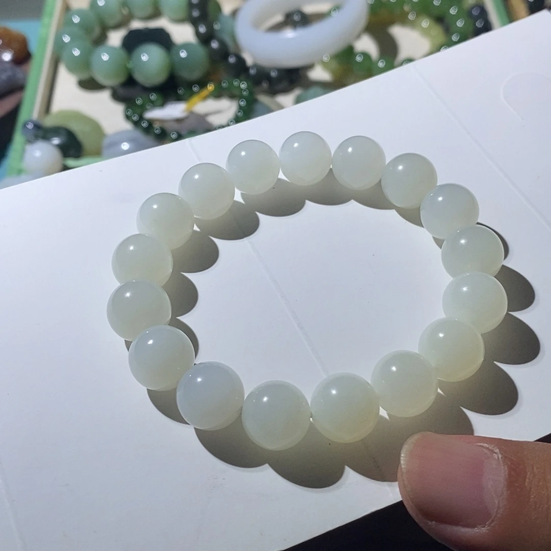 爱***贼和田玉未镶嵌手串
