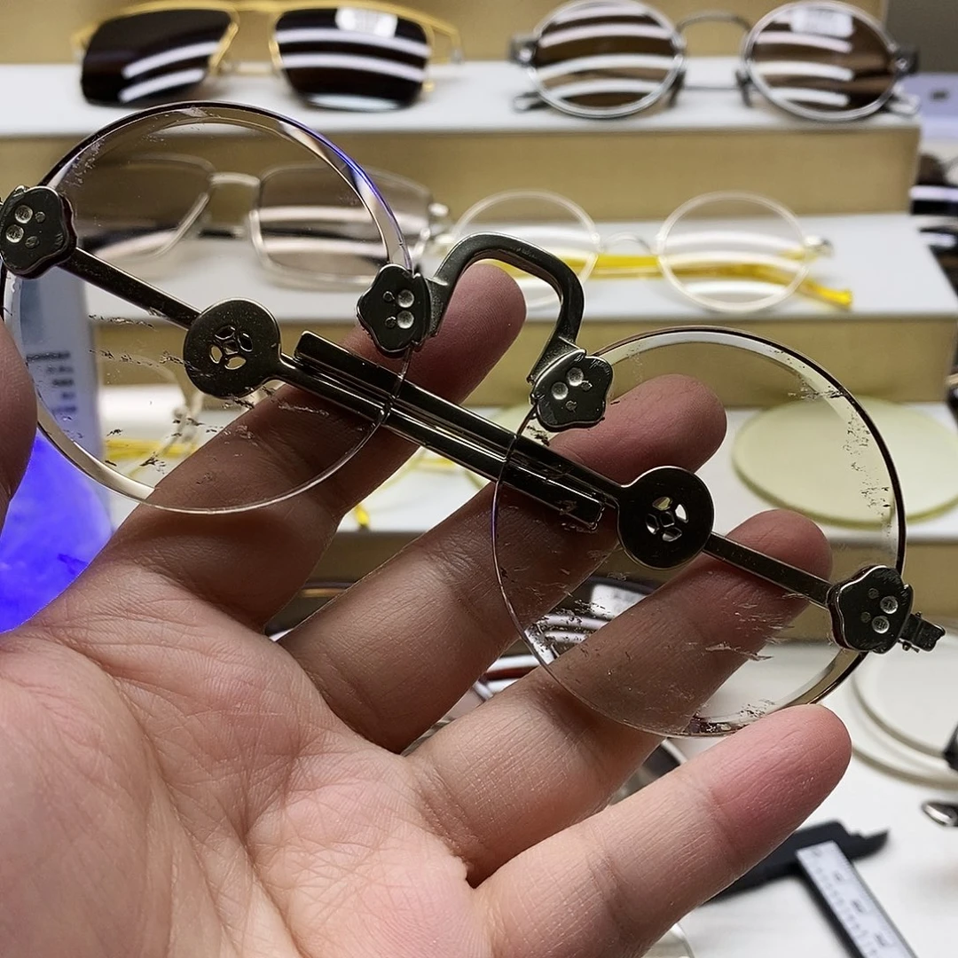 老梁复古圆天然石头镜