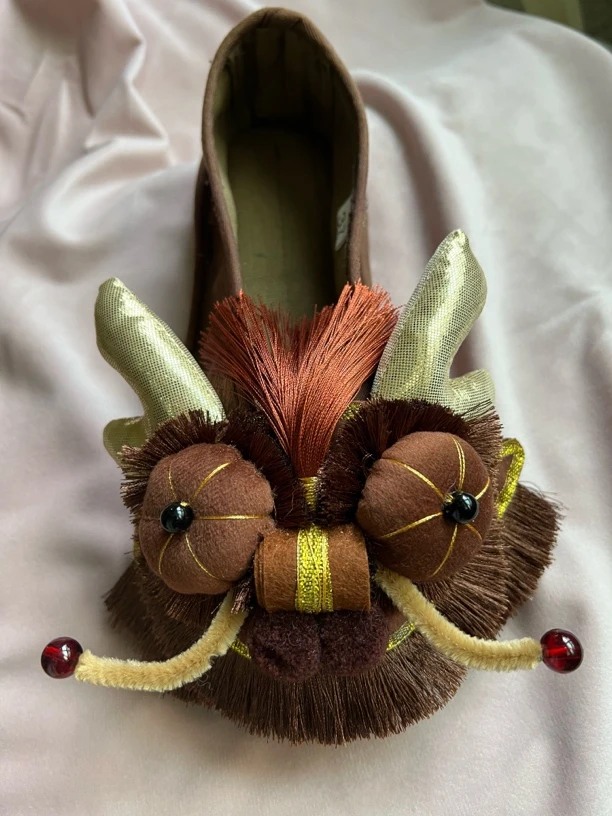 千层底手工小龙头鞋子