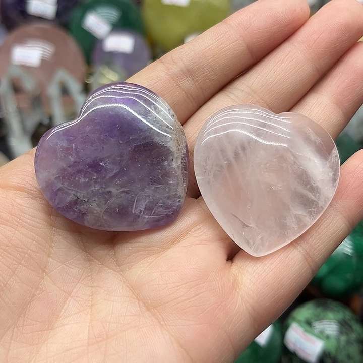 水晶未镶嵌珠宝半成品43克爱心