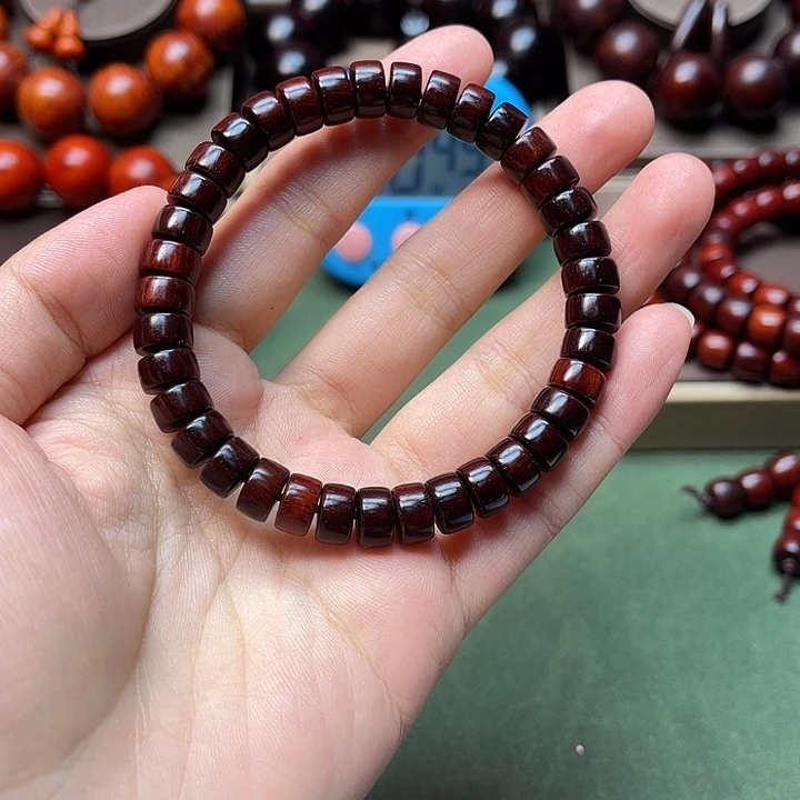 二***的木小叶紫檀手工艺