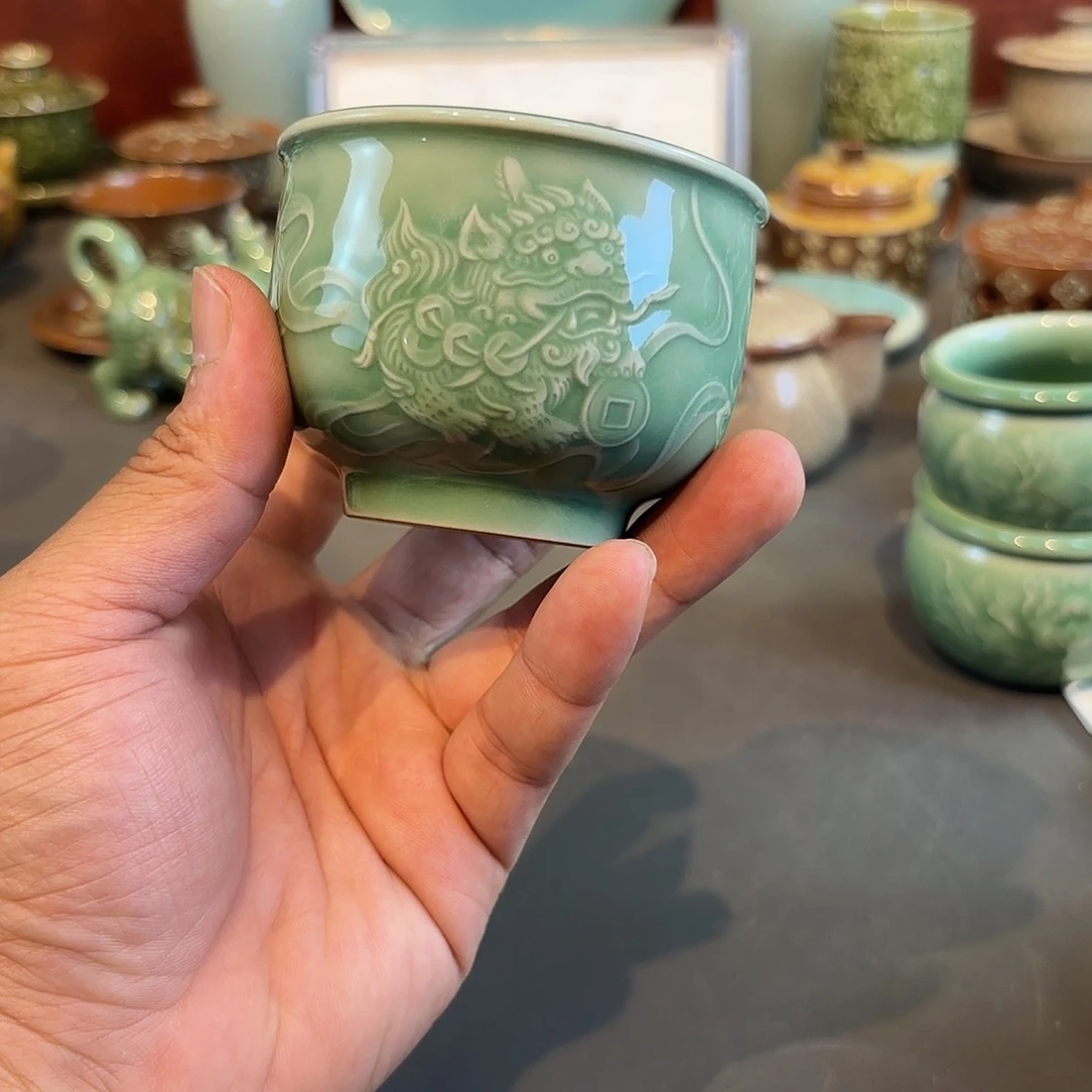 瓷片龙泉青瓷龙泉青瓷