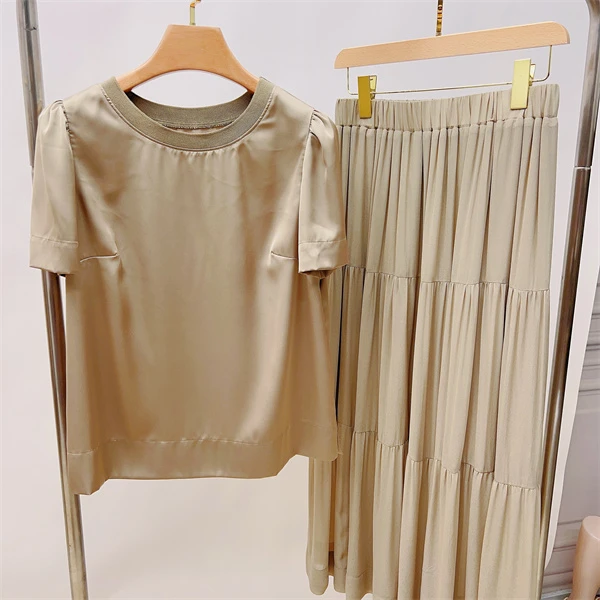 夏季女士上衣裤子裙子时尚百搭套装