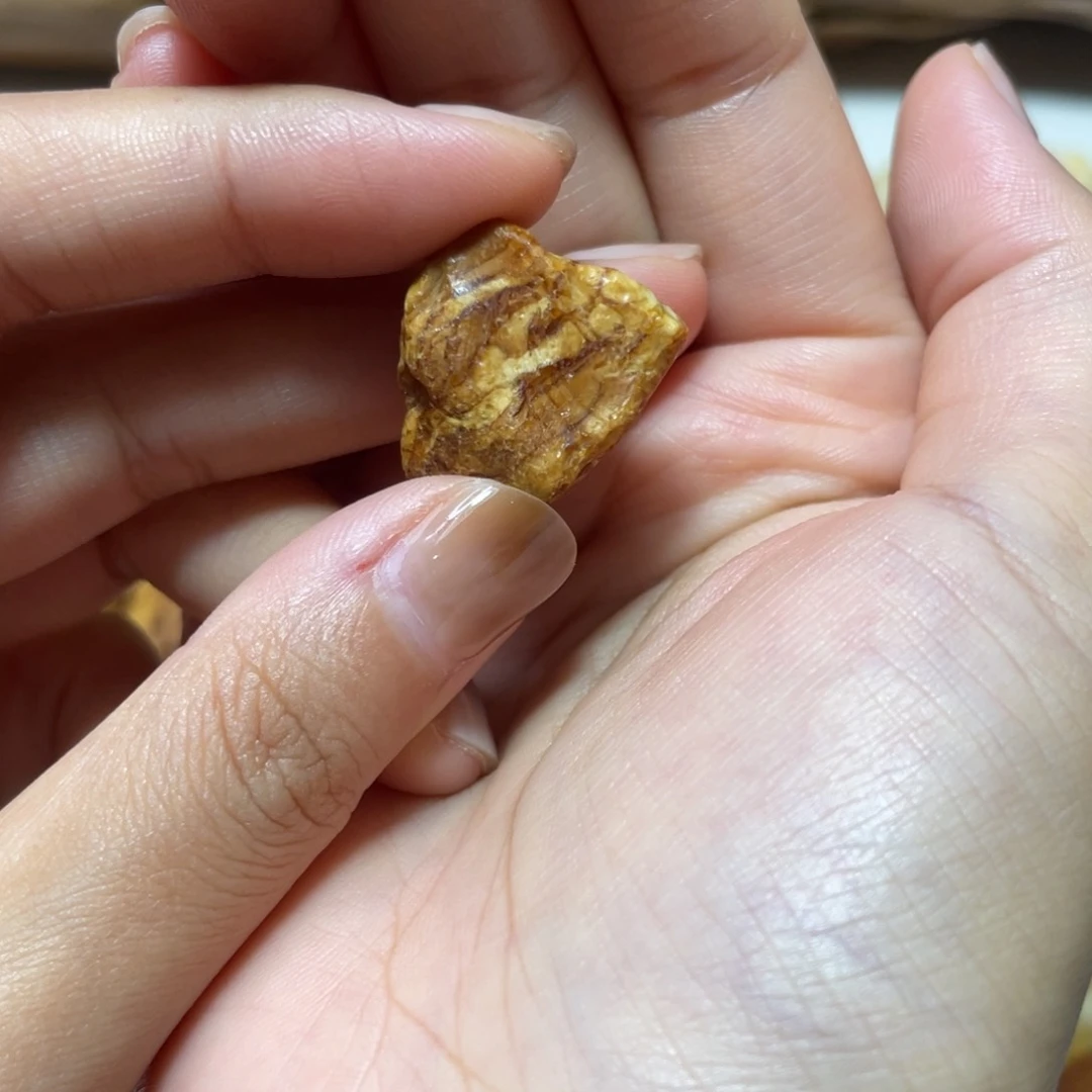 定制琥珀天然琥珀