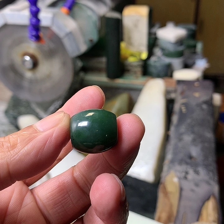 5***.和田玉（糖玉）未镶嵌颈饰