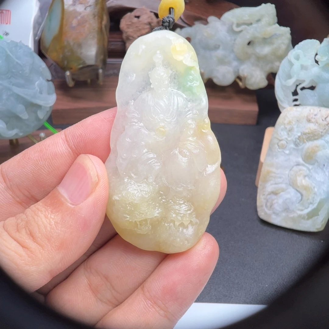 定制翡翠未镶嵌麦*房家翡翠玉作