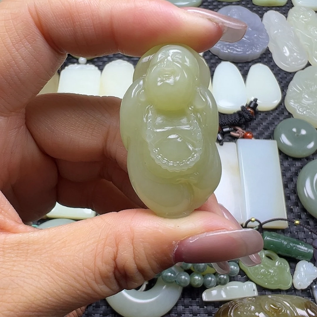 和田玉未镶嵌吊坠(不含链)卡41.9