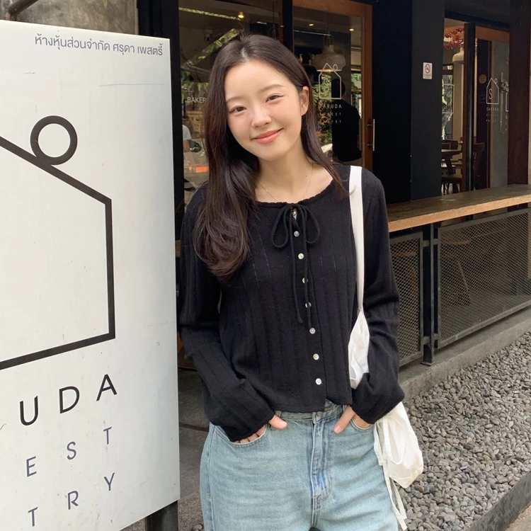 miluroom57716羊毛衫女2025早春新款法式小个子单排扣打底针织衫