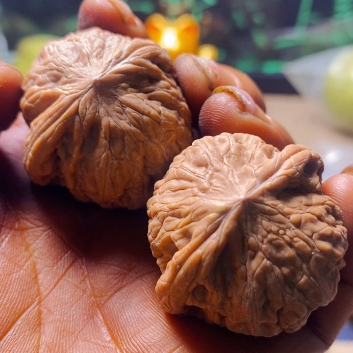 把件文玩核桃瑕疵品：处理铁锤