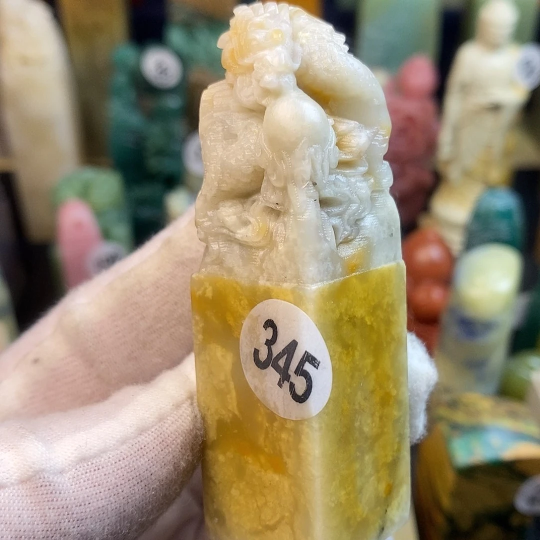 青田石篆刻艺术家的