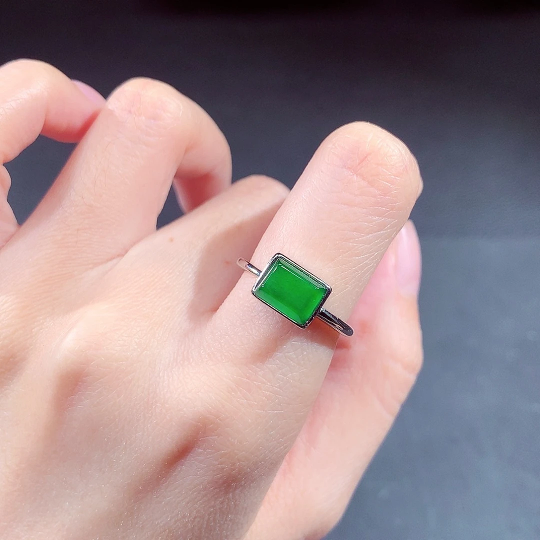 未镶嵌戒指翡翠翡翠